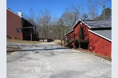 240 W Miles Road, Carrollton, GA 30116 - Photo 15