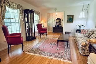 217 Cherokee Cir, Cedartown, GA 30125 - Photo 9