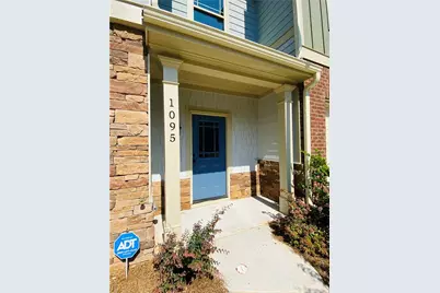 1095 North Village Drive, Decatur, GA 30032 - Photo 3