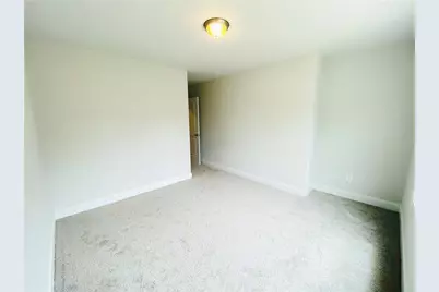 1095 North Village Drive, Decatur, GA 30032 - Photo 15