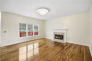 220 Ridge Bluff Ln, Suwanee, GA 30024 - Photo 51