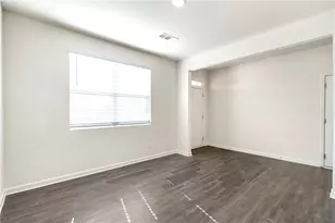 296 Walnut Grv Wy, Pendergrass, GA 30567 - Photo 5