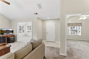 2603 Village Ln, Roswell, GA 30075 - Photo 5