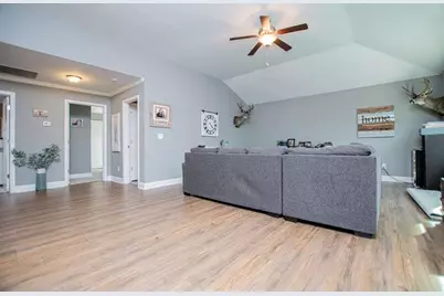 201 Overton, Carrollton, GA 30116 - Photo 53