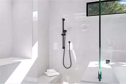 1000 Clementstone Drive, Atlanta, GA 30342 - Photo 35