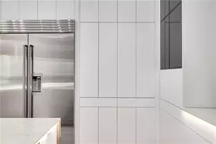 1000 Clementstone Dr, Atlanta, GA 30342 - Photo 17