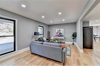 1900 Mornington Lane, Snellville, GA 30078 - Photo 7