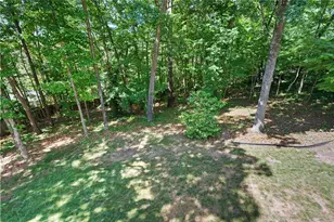 821 Soaring Dr NE, Marietta, GA 30062 - Photo 37