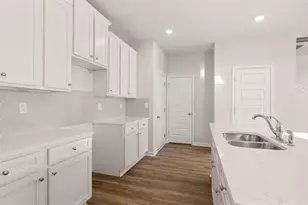 325 Tate St, Monroe, GA 30655 - Photo 9