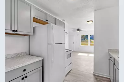 803 Crestwood Terrace, Warner Robins, GA 31088 - Photo 13