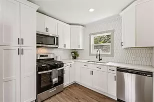 2242 Jernigan Dr SE, Atlanta, GA 30315 - Photo 9