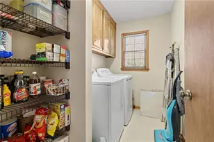 1940 Commonwealth Ct, Cumming, GA 30041 - Photo 13