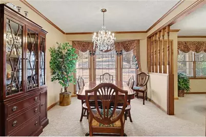 1940 Commonwealth Court, Cumming, GA 30041 - Photo 9