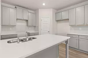 319 Tate St, Monroe, GA 30655 - Photo 13