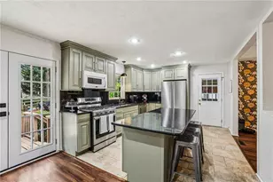 4641 Brunning Ct, Dunwoody, GA 30338 - Photo 9