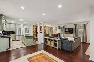 4641 Brunning Ct, Dunwoody, GA 30338 - Photo 17