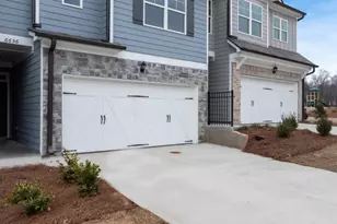 6656 Parsons St, Flowery Branch, GA 30542 - Photo 3