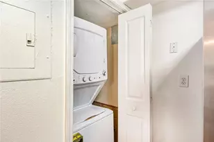 6940 Roswell Rd, Atlanta, GA 30328 - Photo 13