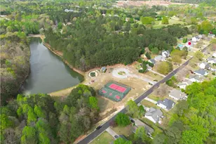 2340 Emerald Dr, Loganville, GA 30052 - Photo 43