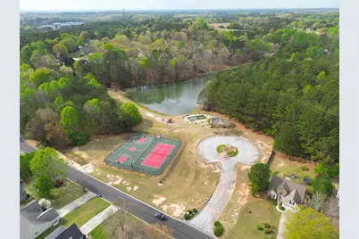 2340 Emerald Drive, Loganville, GA 30052 - Photo 45