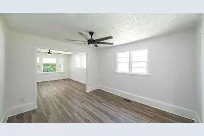 122 Perkins Street NE, Rome, GA 30161 - Photo 9