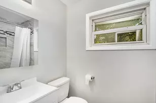 2563 Beverly Hills Dr, Chamblee, GA 30341 - Photo 25