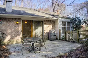 859 Candy Ln, Marietta, GA 30068 - Photo 31