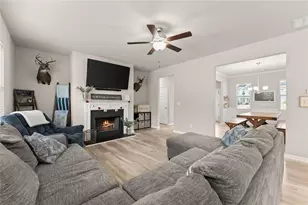 195 Cedar Dr, Pendergrass, GA 30567 - Photo 9