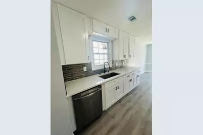 1150 River Overlook Court, Lawrenceville, GA 30043 - Photo 9