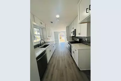 1150 River Overlook Court, Lawrenceville, GA 30043 - Photo 7