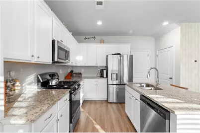 300 Winston Circle, Canton, GA 30114 - Photo 17