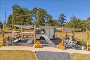 948 Hilltop Park Ct, Dacula, GA 30019 - Photo 5