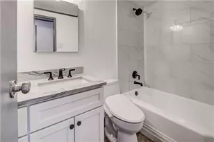 2637 Peachtree Rd NE, Atlanta, GA 30305 - Photo 25