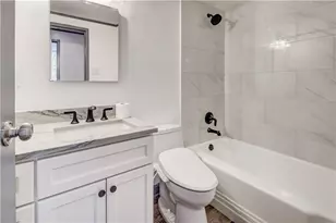 2637 Peachtree Rd NE, Atlanta, GA 30305 - Photo 19