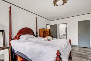 2637 Peachtree Rd NE, Atlanta, GA 30305 - Photo 23