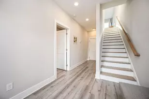 2003 Mahogony Ln NW, Atlanta, GA 30318 - Photo 7