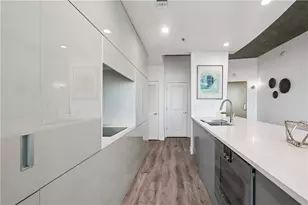 943 Peachtree St NE, Atlanta, GA 30309 - Photo 13