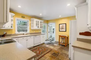 2368 Peeler Rd, Dunwoody, GA 30338 - Photo 11