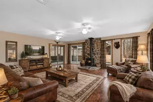 172 S Hickory Ln, Cleveland, GA 30528 - Photo 5