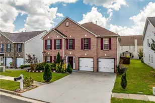 2760 Rusticwood Dr, Snellville, GA 30078 - Photo 3