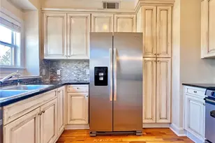 312 Carlyle Park Dr NE, Atlanta, GA 30307 - Photo 3