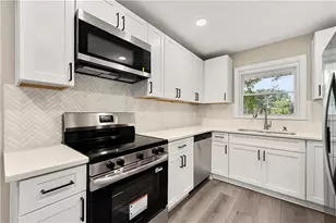 1024 Magnolia Dr SE, Smyrna, GA 30082 - Photo 9