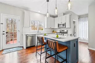 12940 Meridian Crossing, Alpharetta, GA 30005 - Photo 11