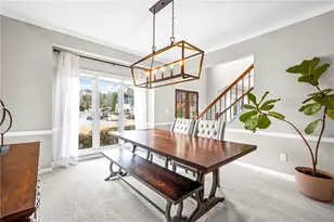 12940 Meridian Crossing, Alpharetta, GA 30005 - Photo 5