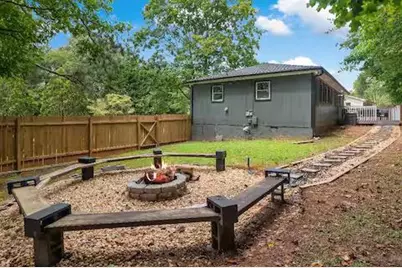 2062 Mulkey Road SW, Marietta, GA 30008 - Photo 3