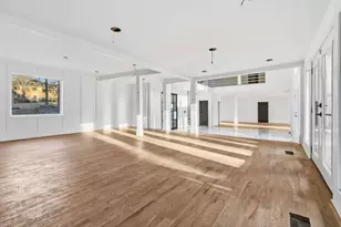 1620 Saddle Ridge Way, Sandy Springs, GA 30350 - Photo 9