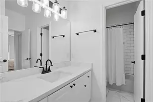 3475 Oak Valley Rd NE, Atlanta, GA 30326 - Photo 25