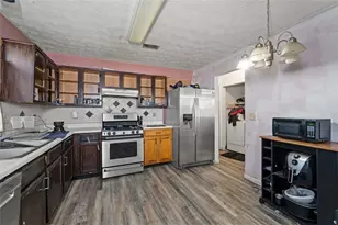 6340 Emerald Pointe Cir, Atlanta, GA 30349 - Photo 5