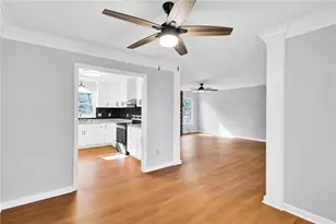 7515 Asbury Dr, Lithonia, GA 30058 - Photo 7