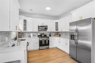 1210 Cleburne Ave NE, Atlanta, GA 30307 - Photo 11